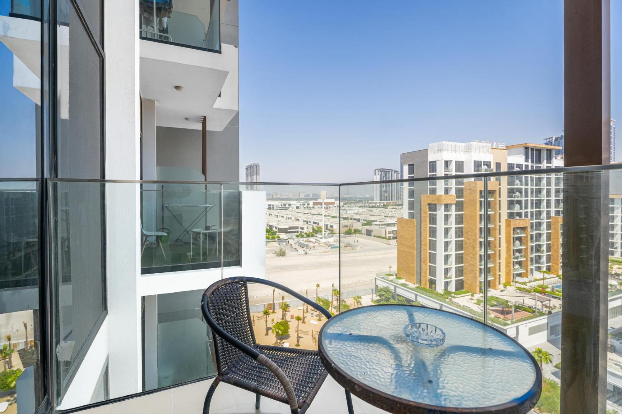 Escape24 Stylish Studio Azizi Riviera 8 Meydan One Dubaj Kültér fotó